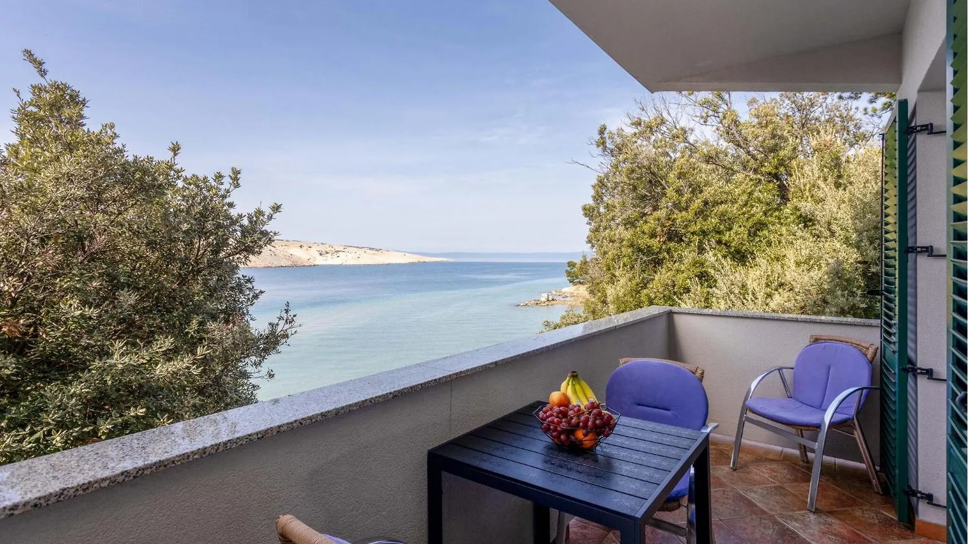 2 Bedroom Nice Apartment In Lopar