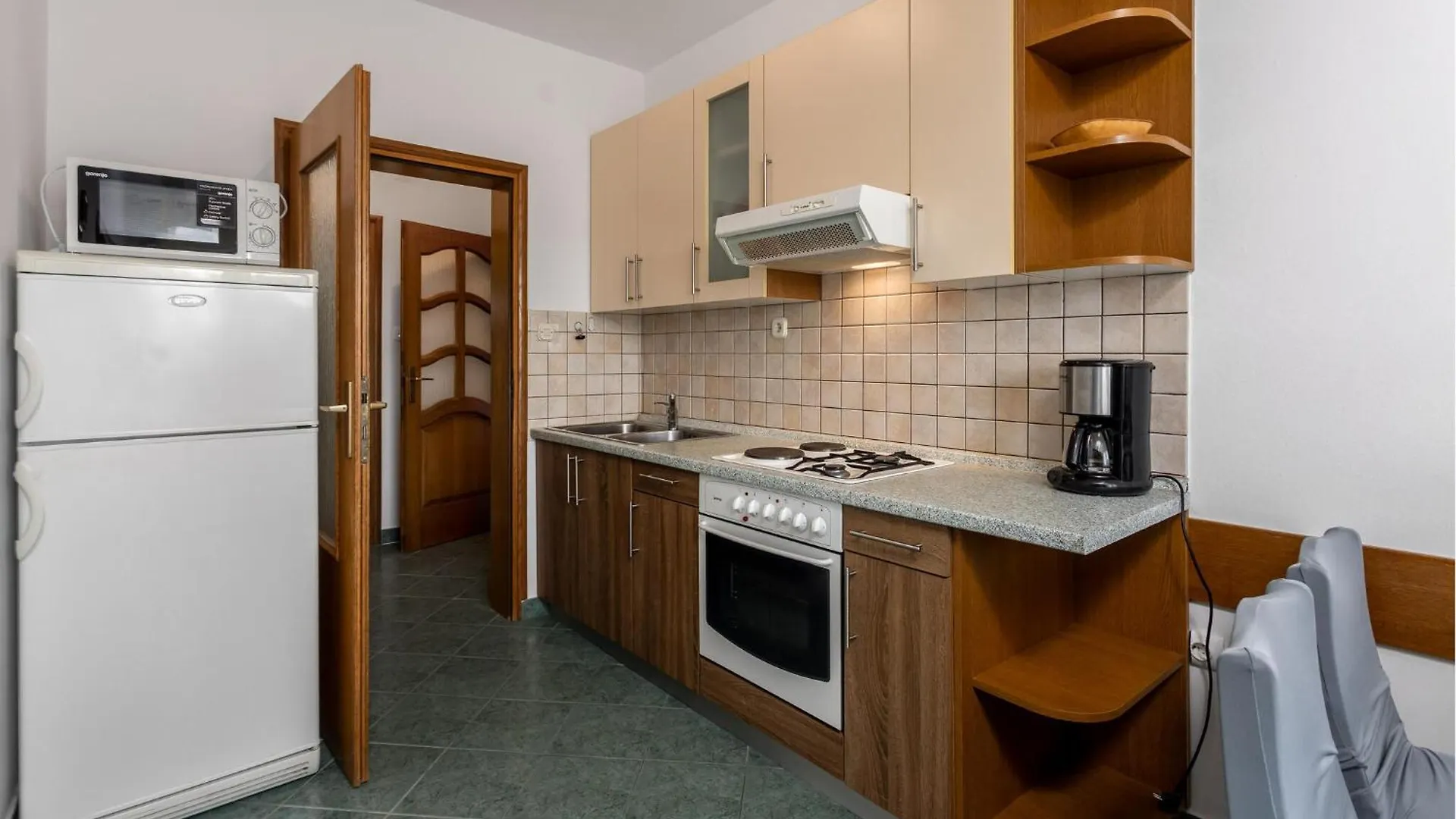 2 Bedroom Nice Apartment In Lopar