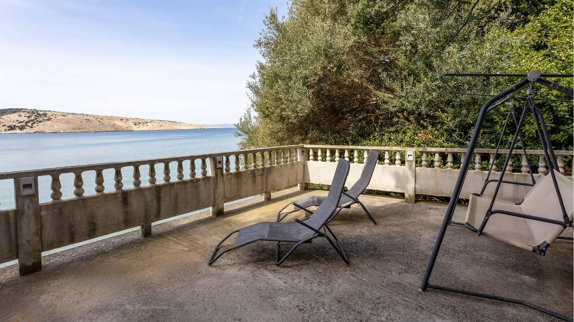 2 Bedroom Nice Apartment In Lopar